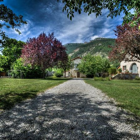 La Roulotte Villa Châtillon-en-Diois Екстериор снимка